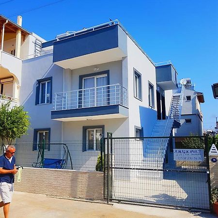 Ata Apart Hotels Ürkmez Екстериор снимка