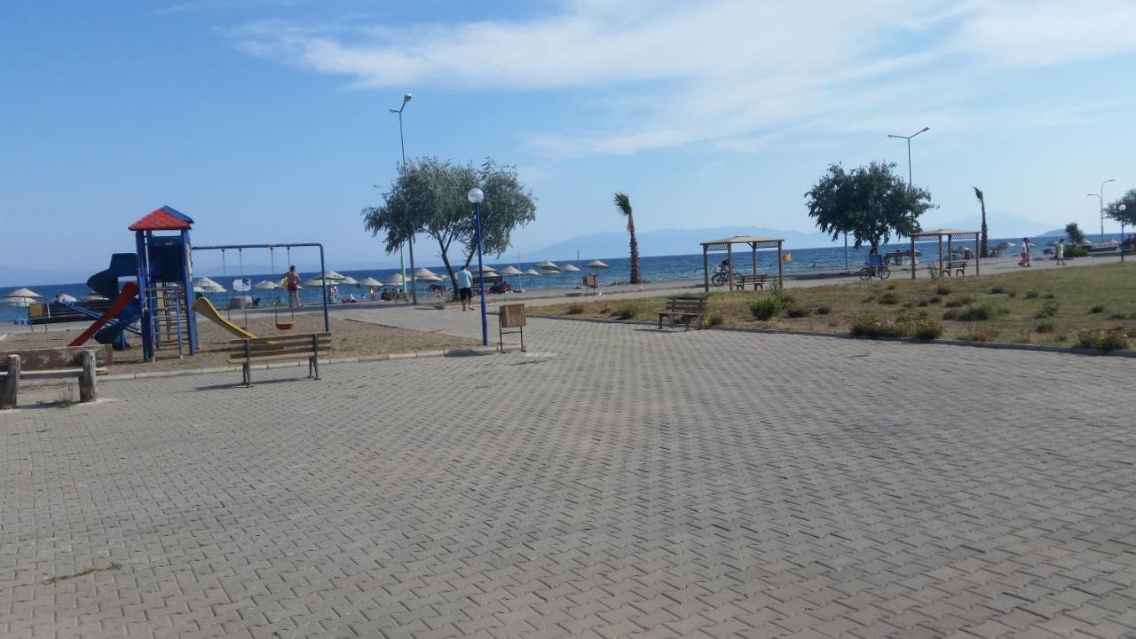 Ata Apart Hotels Ürkmez Екстериор снимка