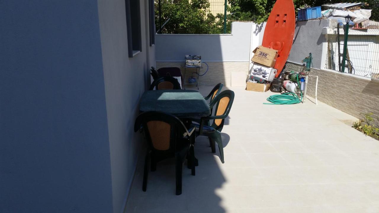 Ata Apart Hotels Ürkmez Екстериор снимка